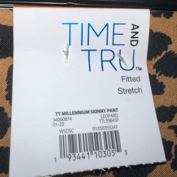 NWT Time and Tru Cropped Pants Women's Brown Skinny Leopard Print Side Zip 8 - Picture 6 of 7